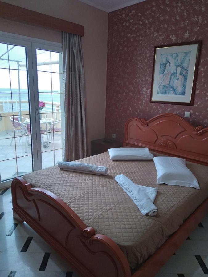 Eliza Apartments Rethymno Esterno foto