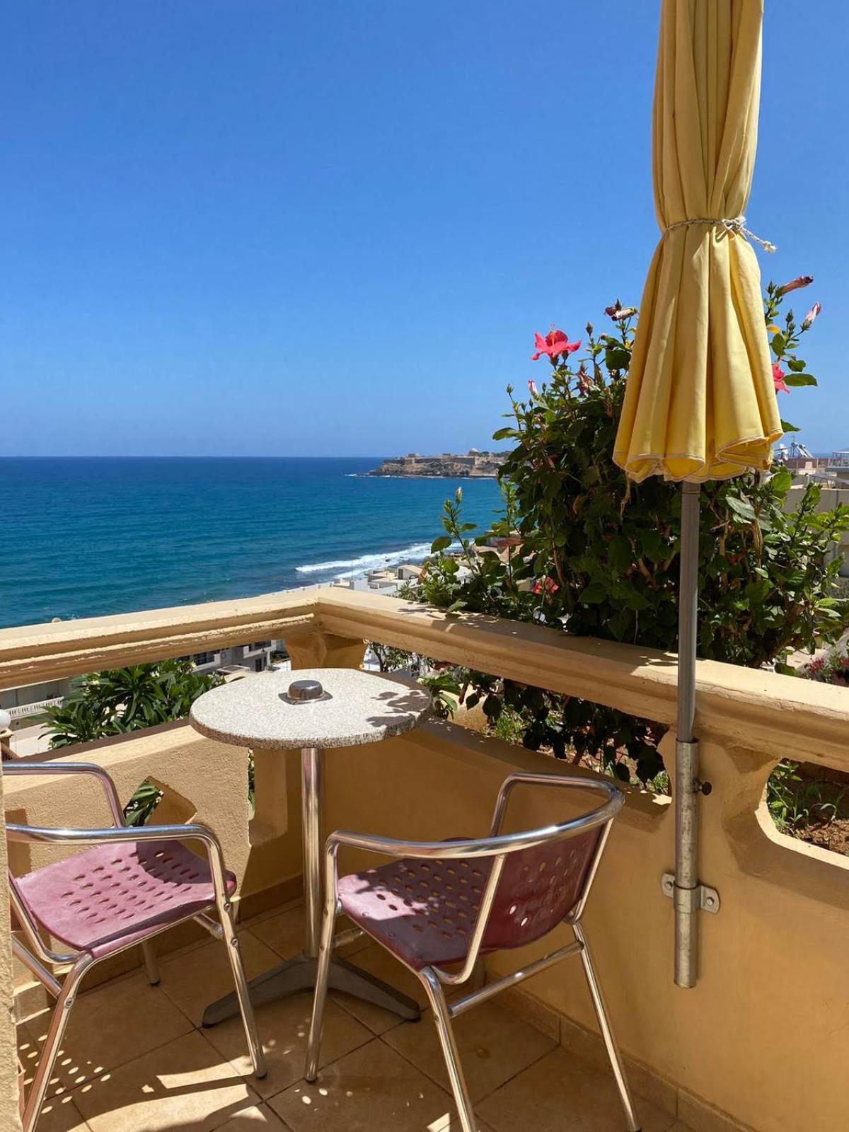 Eliza Apartments Rethymno Esterno foto