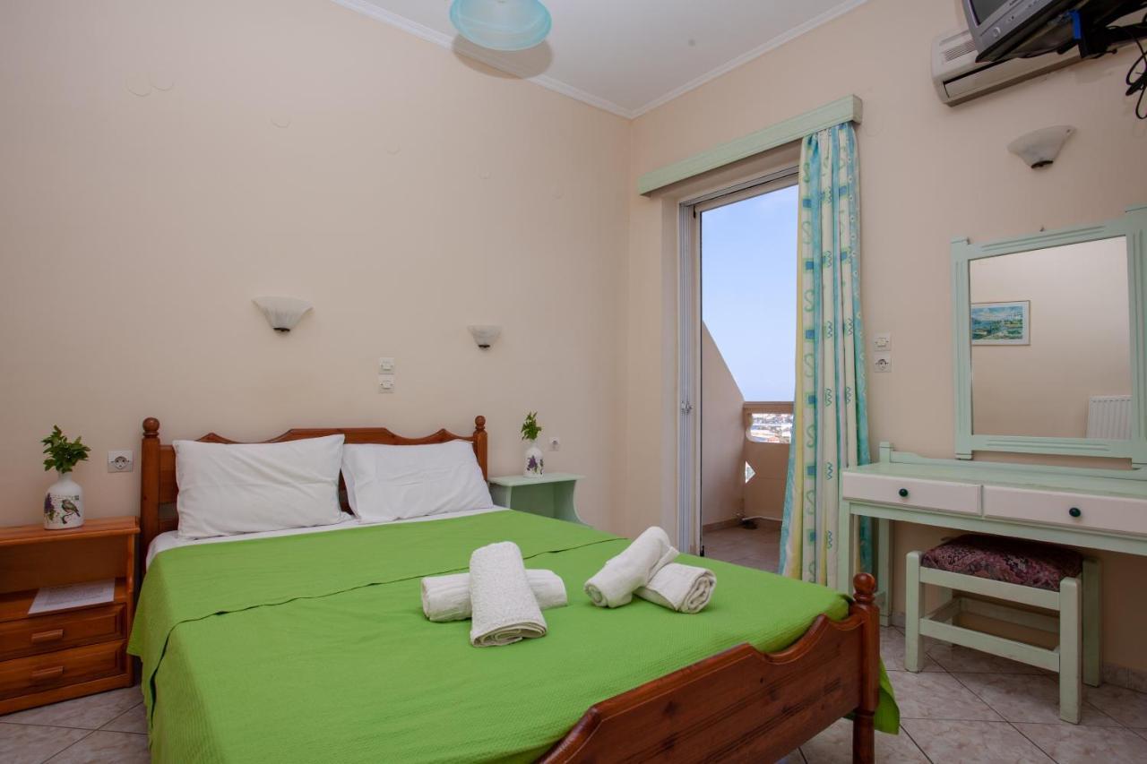 Eliza Apartments Rethymno Esterno foto