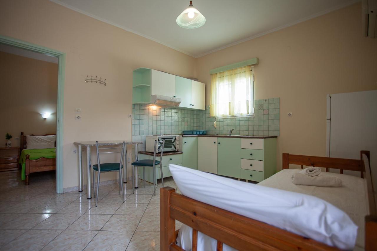 Eliza Apartments Rethymno Esterno foto