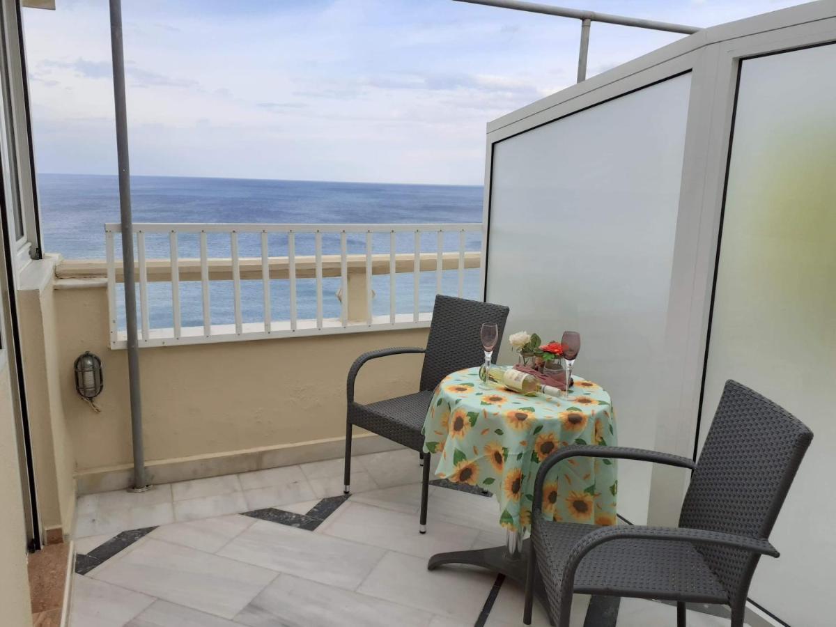 Eliza Apartments Rethymno Esterno foto